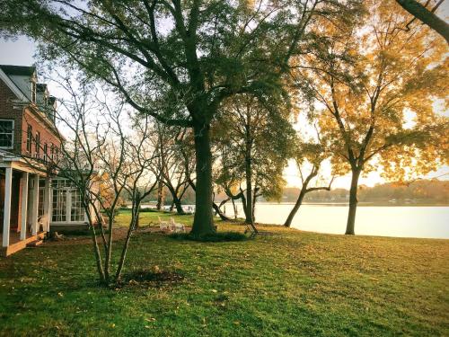 Ferry Bridge House – Photos 2