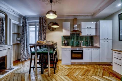 [65m2]Luxury 2 bdr - Eiffel Tower