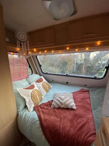 Caravane l'attrape-rêve aux portes du château de Chambord et Cheverny