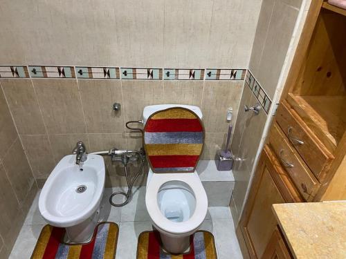 Ванна кімната в Appartement propre et calme
