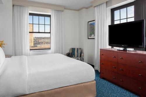 Residence Inn by Marriott Cincinnati Downtown/The Phelps Image