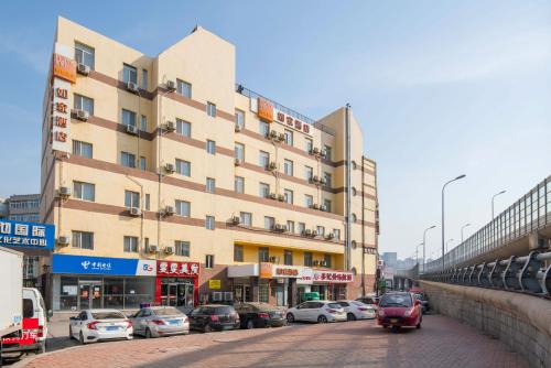 大連市にあるHome Inn Dalian North Railway Stationのギャラリーの写真
