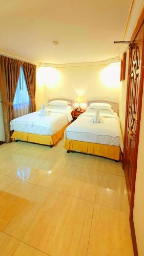 Gallery image of Union Square Hotel in Yangon