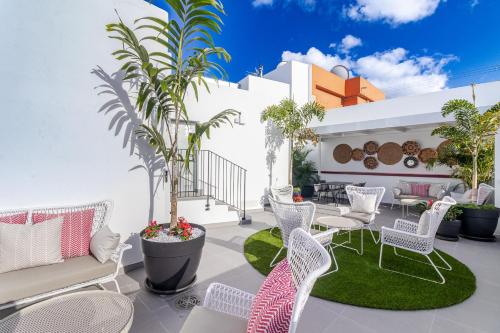 Modern Apartment - Shared Rooftop - Las Canteras