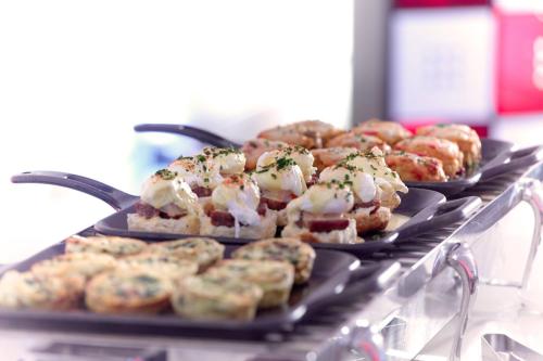 Jídlo v hotelu nebo okolí