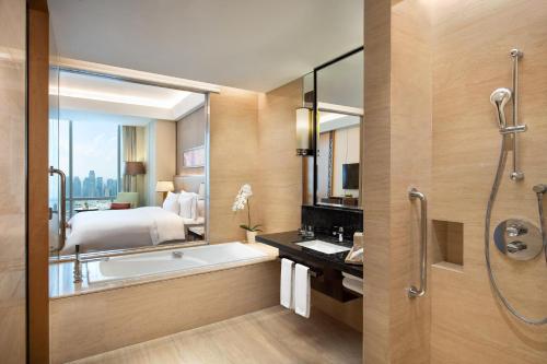 Koupelna v ubytování The Westin Jakarta