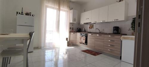 Una cocina o cocineta en Camera con vista