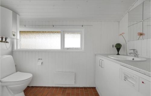 O baie la 3 Bedroom Cozy Home In Fjerritslev