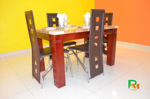Imagen de la galería de RESIDENCES MICKEL, en Yaoundé
