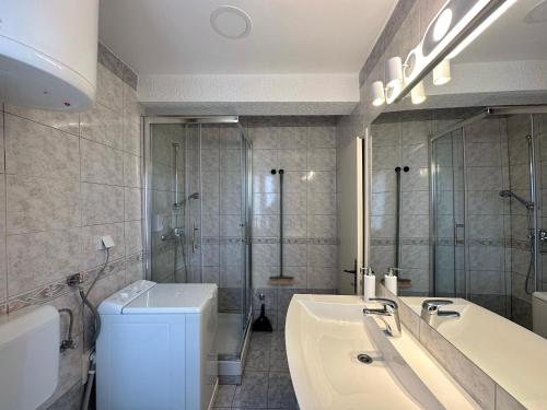 Apartment Erin Center - New renovated photo 3
