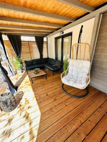 Sandra Holiday Homes
