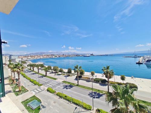 The View Apartment Split