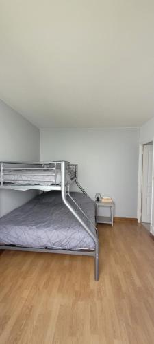 Posteľ alebo postele v izbe v ubytovaní Maison Saint Jean de Monts 7 personnes - 3 chambres