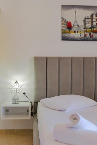 Gallery image of Eleni Guest House in Sarandë