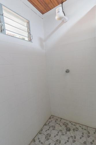 Un baño de Tortugas Brews B&B formerly Cat in The Cup B&B
