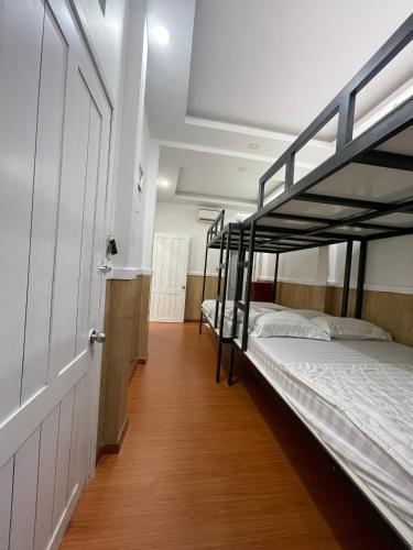 Postel nebo postele na pokoji v ubytování Hotel Minh Hang