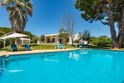 Villa Bolota