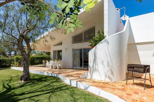 Villa Bolota