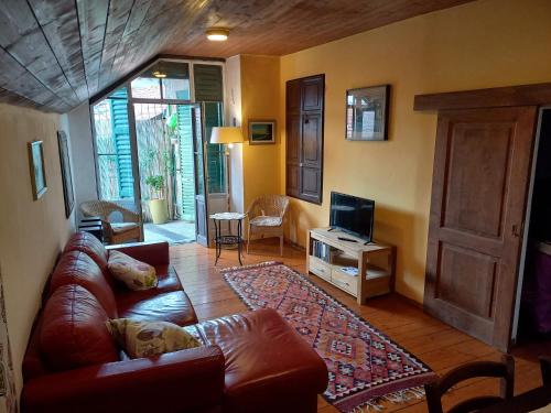ANTICA CASA AL LAGO