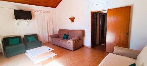Cozy & Traditional Country House in Albufeira
