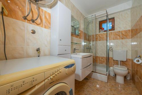 Ένα μπάνιο στο Adria Lila Kačjak amazing view