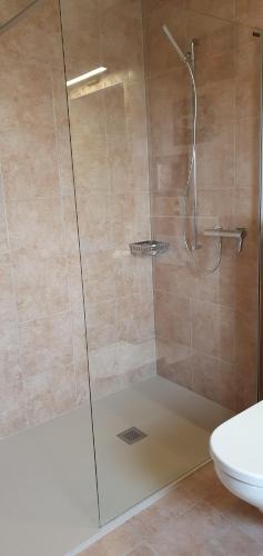 Ein Badezimmer in der Unterkunft L'Aurosée