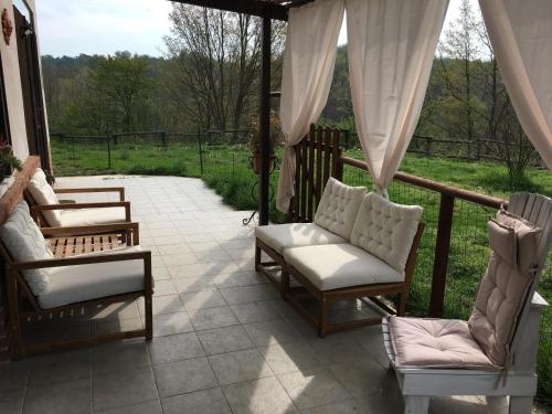 Taman di luar B&B Cascina Dei Levrieri