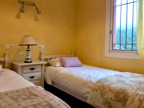 Posteľ alebo postele v izbe v ubytovaní Apartamento duplex Begur(costa brava)