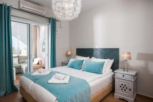 Ένα ή περισσότερα κρεβάτια σε δωμάτιο στο Wonderful Villa Melodie