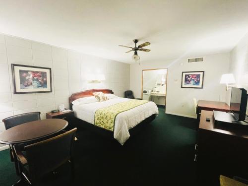 Afbeelding uit fotogalerij van The Madison Inn Motel in Fort Madison