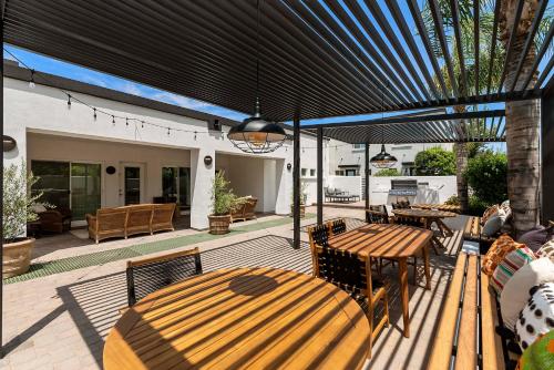 Patio nebo venkovní prostory v ubytování Stavros Sweet Suites