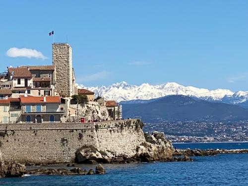 Palais Albert -2-Bedroom Apartment -Ponteil Beach -StayInAntibes