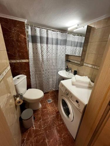 Nestos Apartment