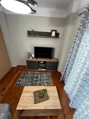 Nestos Apartment