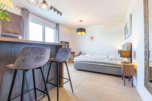 Tiffy studio w private parking