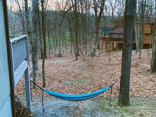 Gallery image of Chalet in The Woods in Hedgesville