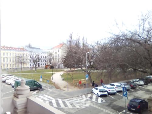 GoodGod /Bratislava-Relax/