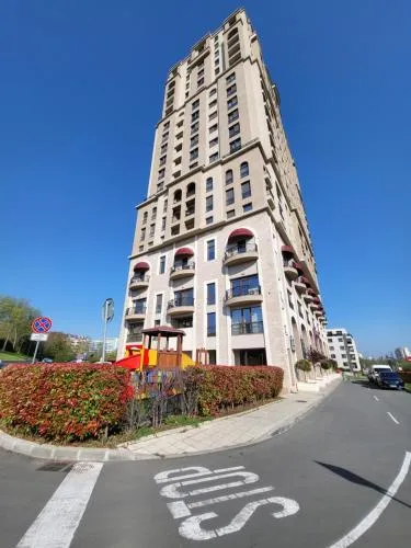 Lazuren Bryag Lux suite