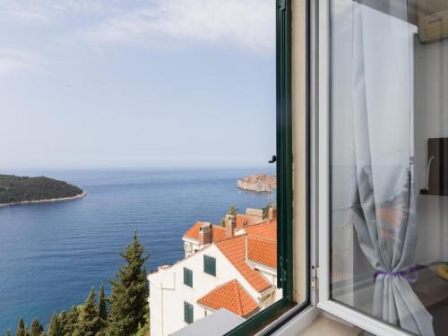 Apartment Precious View