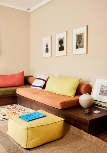 Χώρος καθιστικού στο THE BIG - Luxury Backpackers