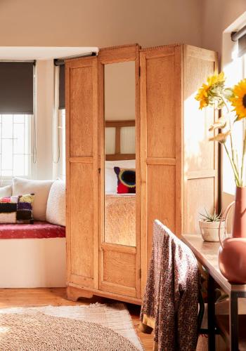 Χώρος καθιστικού στο THE BIG - Luxury Backpackers