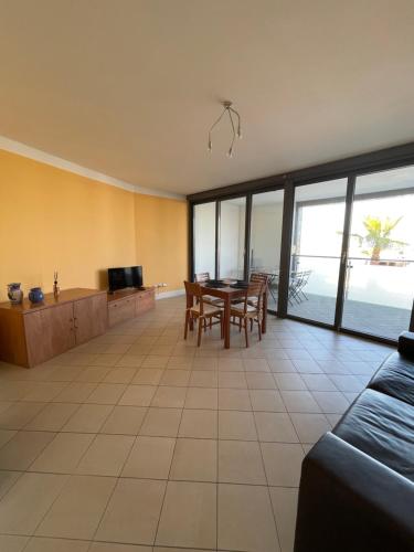 O zonă de relaxare la San Lorenzo Marina Apartment