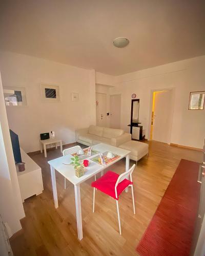 I-LARI Apartment