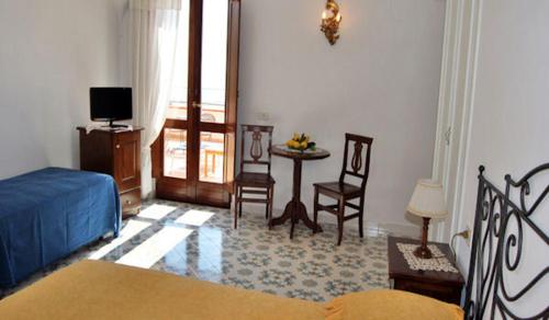 Μια τηλεόραση ή/και κέντρο ψυχαγωγίας στο Villamena