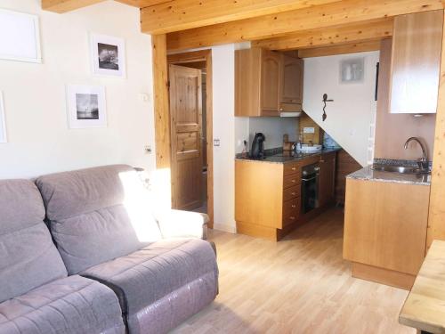 Kuchyň nebo kuchyňský kout v ubytování Casita de madera a Peu del Riu Incles - Sol y Nieve - Parking incluido