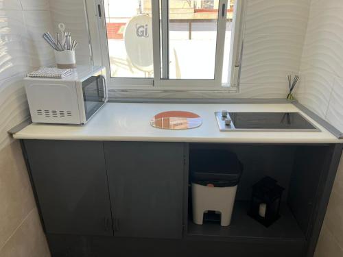 Køkken eller tekøkken på Habitacion con terraza en Alicante