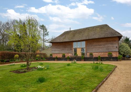 Strawberry Hole Barn – Photos 4