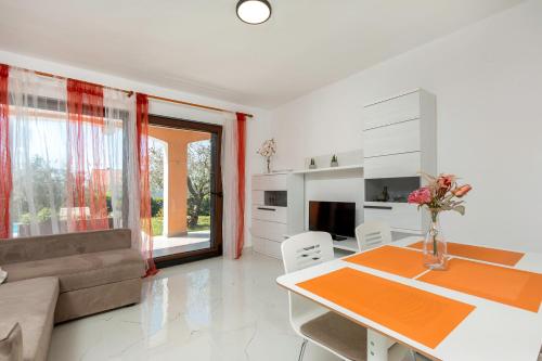 Apartments Mandić