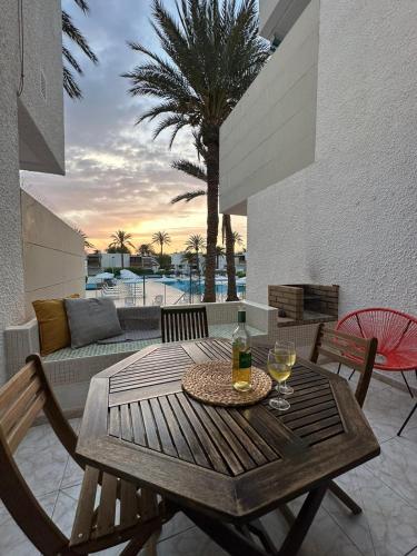 Pool view apartment Primavera