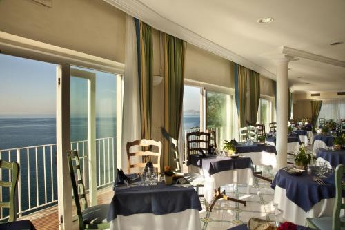 Hotel Continental Mare